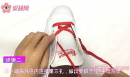 鞋带太长怎么系短视频,短视频教你巧妙系法